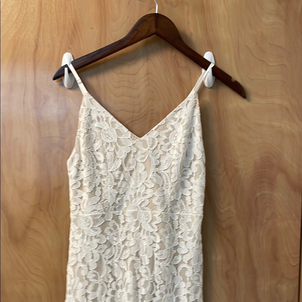 Elegant Cream Lace Dress